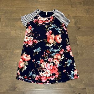 Pink blush maternity dress floral and stripes size small